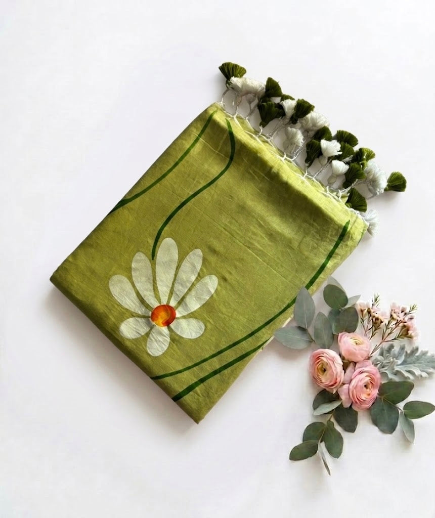 Pure Handloom Mul Cotton 120 Count Pistachio Green Handpainted Saree